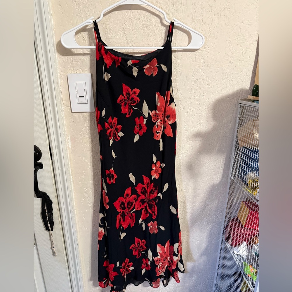 Jones New York Black and Red Floral Midi Dress